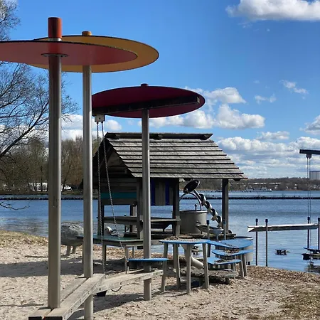 Apartment Fewo-broda-dorf Mit Garage -tollensesee Strand- *